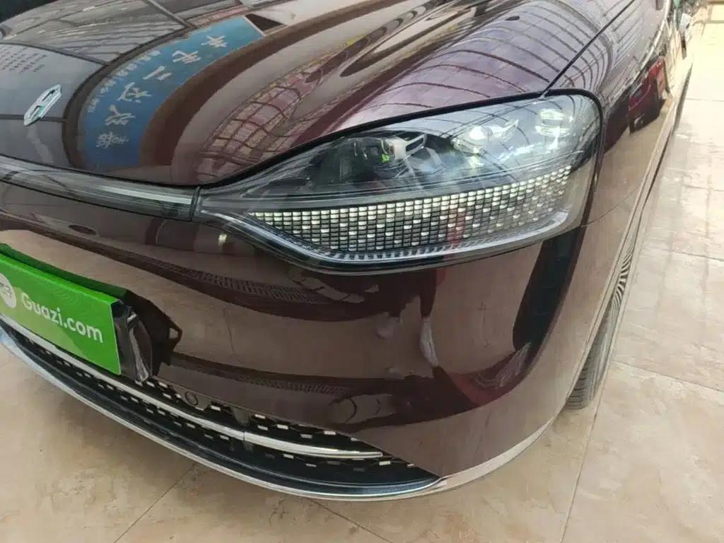 Wenjie M9 2025 Extended Range Ultra Edition 52kWh 5-Seat Version (192-line LiDAR) — миниатюра 24