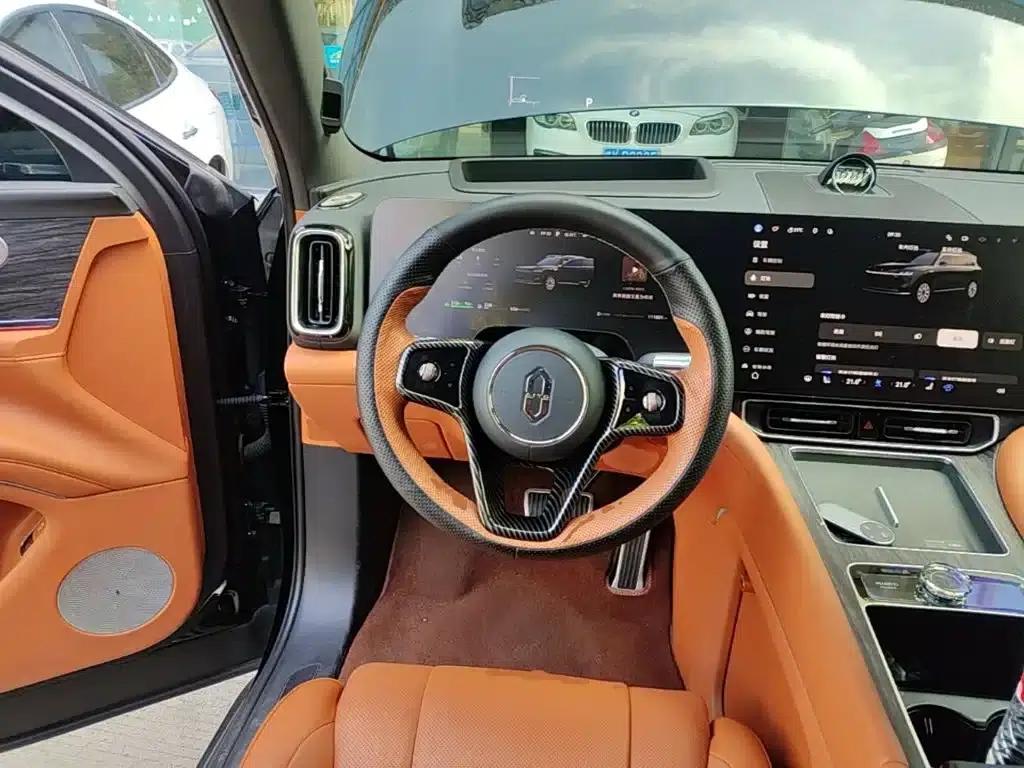Wenjie M9 2025 Ultra Extended Range Edition (52kWh, 5-seater, 192-line LiDAR) — миниатюра 11