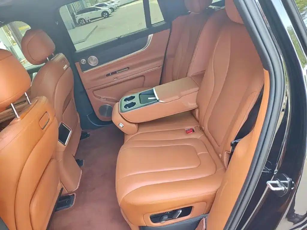 Wenjie M9 2025 Ultra Extended Range Edition (52kWh, 5-seater, 192-line LiDAR) — миниатюра 17