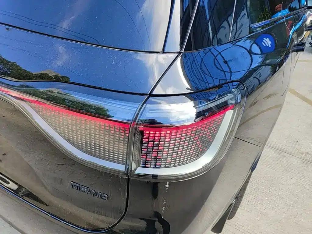 Wenjie M9 2025 Ultra Extended Range Edition (52kWh, 5-seater, 192-line LiDAR) — миниатюра 8