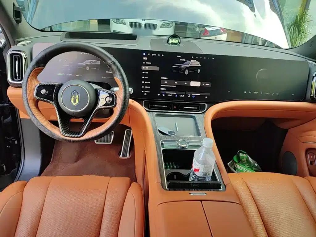 Wenjie M9 2025 Ultra Extended Range Edition (52kWh, 5-seater, 192-line LiDAR) — миниатюра 10