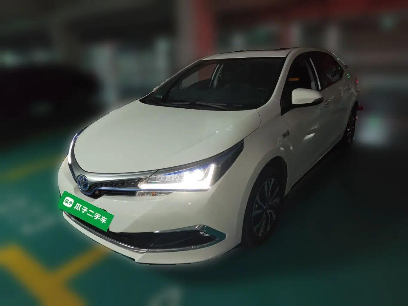 Toyota Corolla Hybrid E+ 2020 1.8L E-CVT Comfort Edition — миниатюра 1
