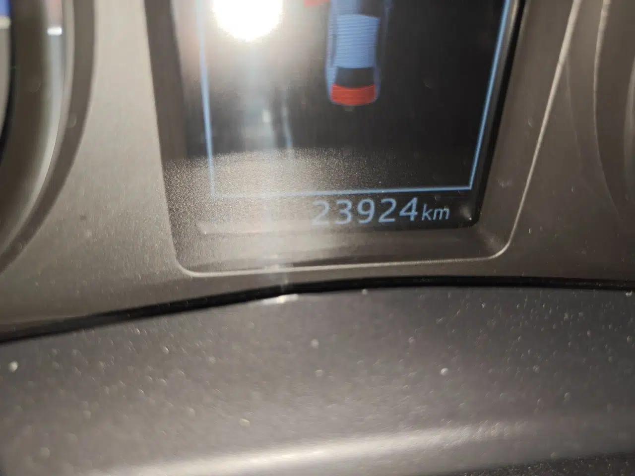 Toyota Corolla Hybrid E+ 2020 1.8L E-CVT Comfort Edition — миниатюра 12