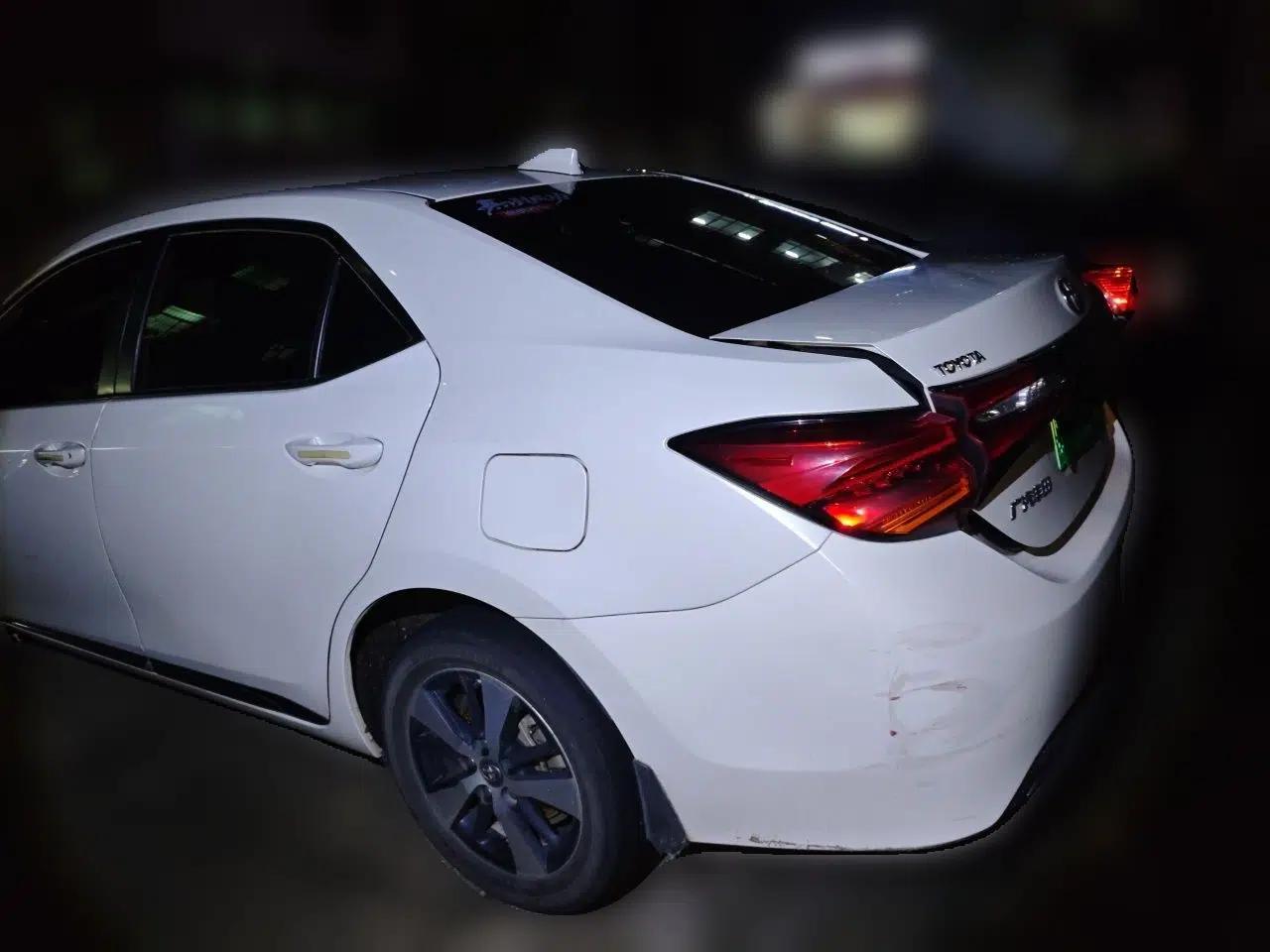 Toyota Levin Hybrid E+ 2019 1.8L GS E-CVT Elite Model with Sunroof — миниатюра 4