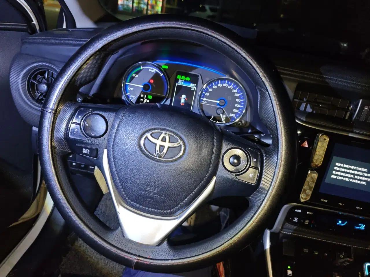 Toyota Levin Hybrid E+ 2019 1.8L GS E-CVT Elite Model with Sunroof — миниатюра 10