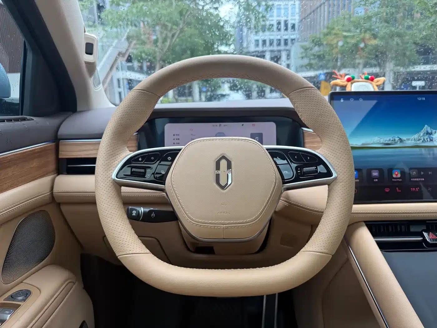 Wenjie M7 2024 1.5T AWD Plus Edition 5-seater — миниатюра 13