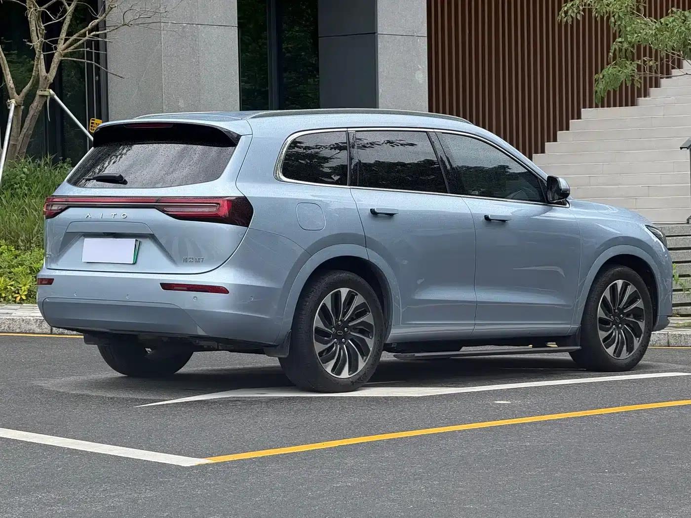 Wenjie M7 2024 1.5T AWD Plus Edition 5-seater — миниатюра 4