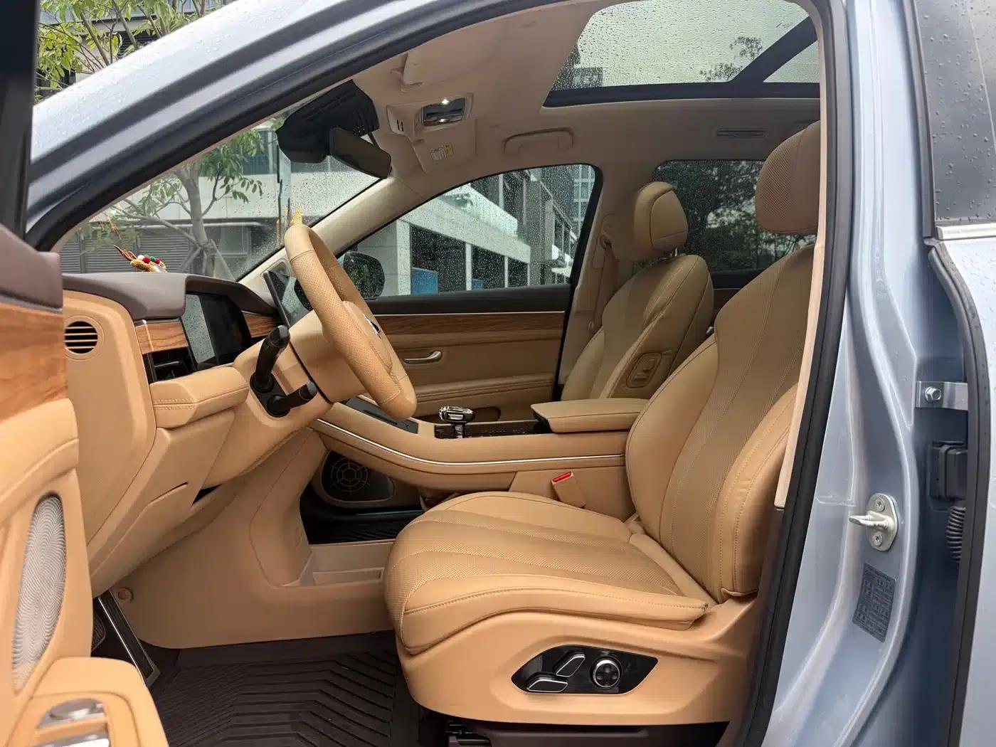 Wenjie M7 2024 1.5T AWD Plus Edition 5-seater — миниатюра 7