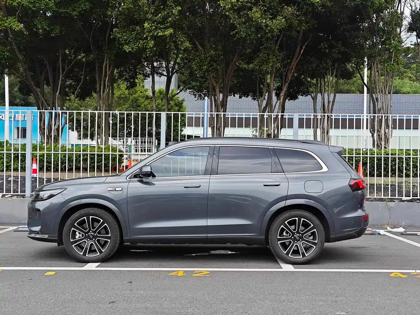 Wenjie M7 2024 1.5T Intelligent Driving 4WD Ultra Edition 6-seater — миниатюра 3