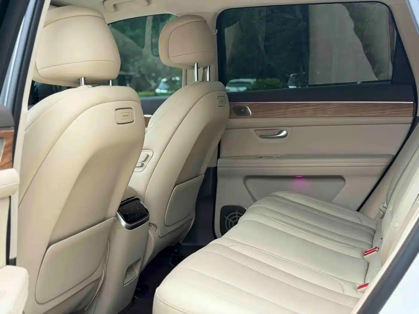 Wenjie M7 2024 1.5T Intelligent Driving 4WD Max Edition 5-seater — миниатюра 13