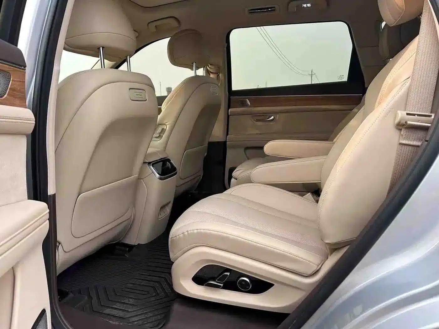 Wenjie M7 2024 1.5T Intelligent Driving 4WD Max Edition 6-seater — миниатюра 4