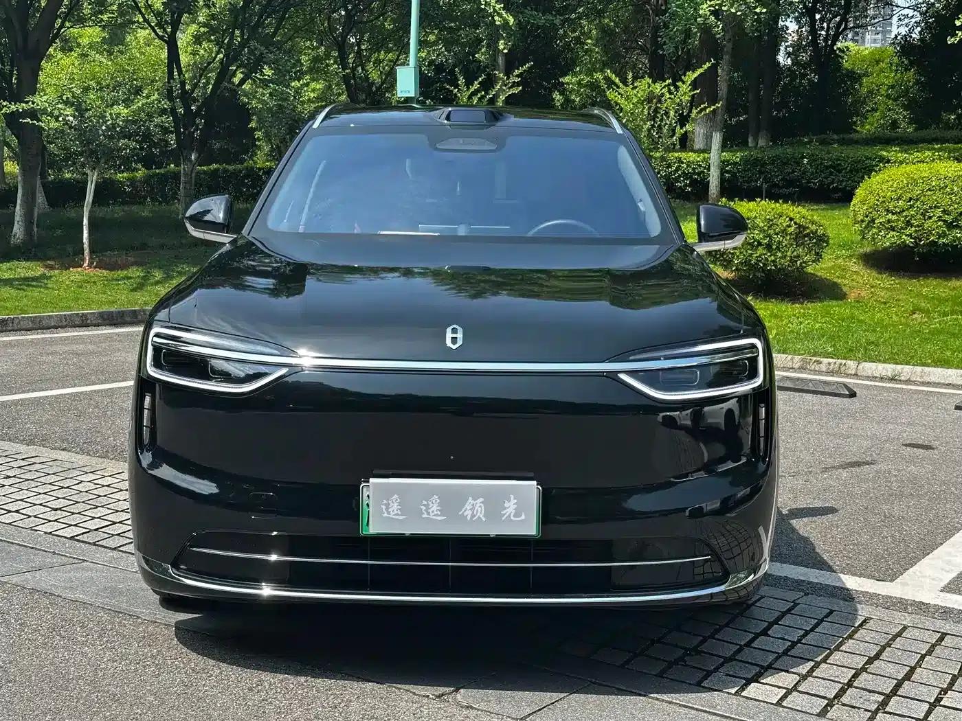 Wenjie M7 2026 Extended Range Ultra 4WD 5-Seater (192-line LiDAR) — миниатюра 2