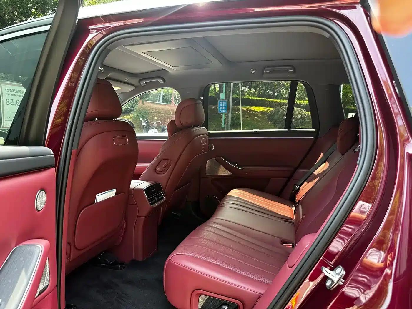 Wenjie M7 2026 Extended Range Ultra 4WD 5-Seater (192-line LiDAR) — миниатюра 18
