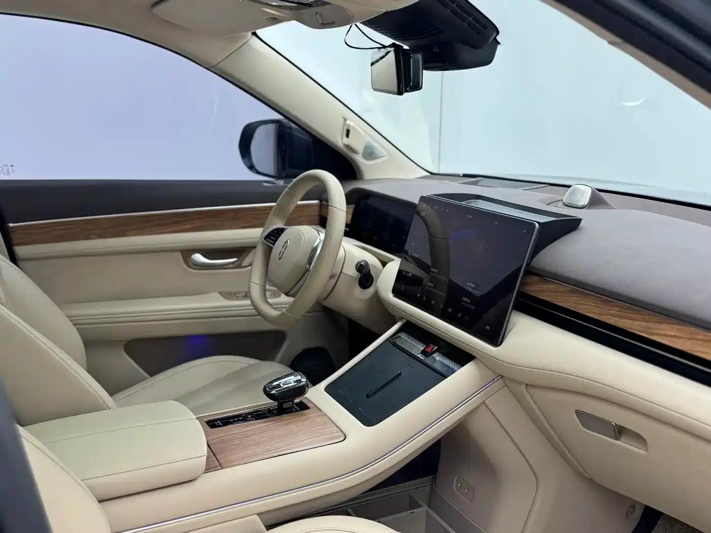 Wenjie M7 2024 1.5T Intelligent Driving 4WD Max Edition 5-seater — миниатюра 21