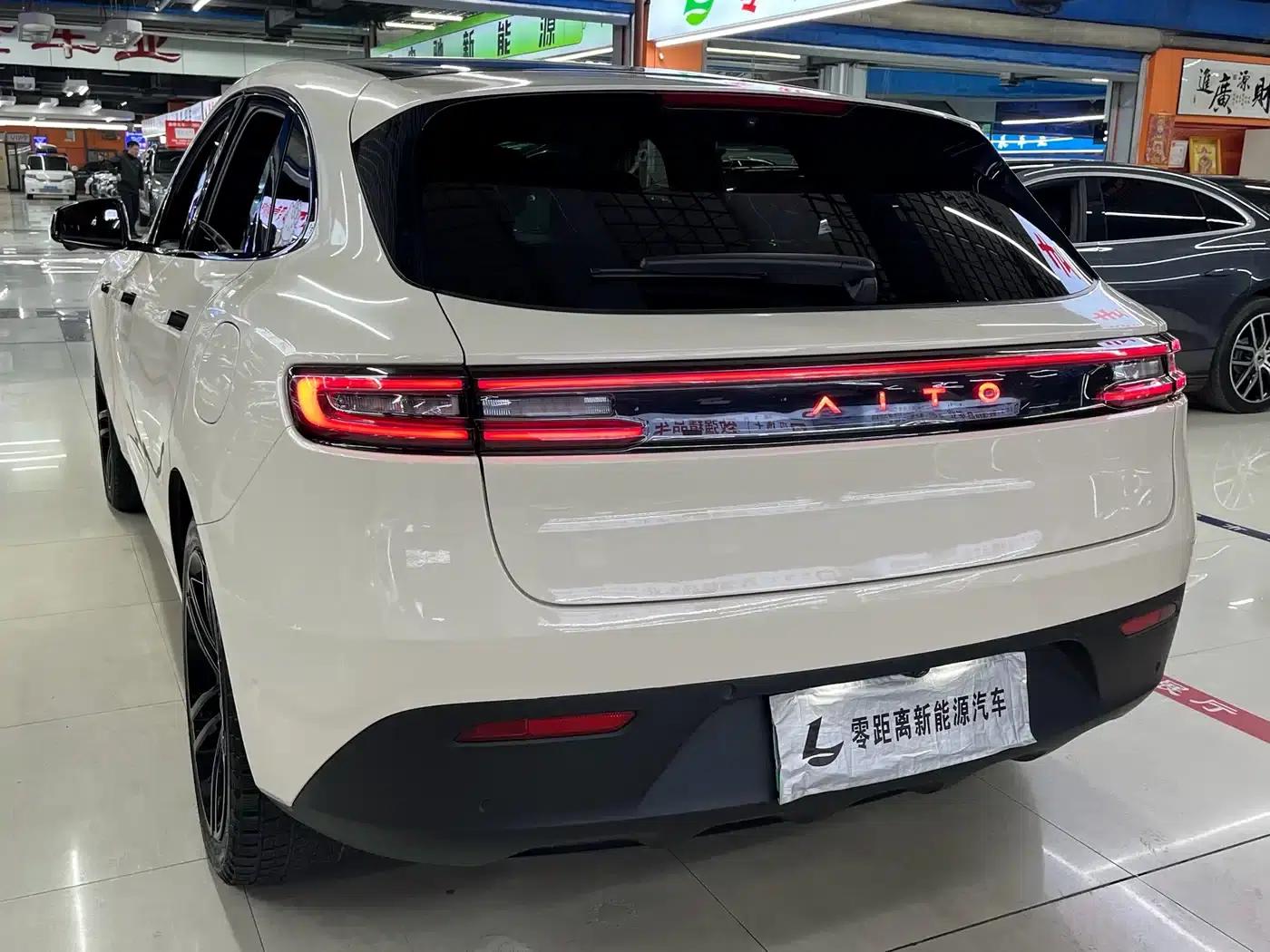 Wenjie M5 2024 Range Extended Max RS 4WD High-End Intelligent Driving Edition — миниатюра 4