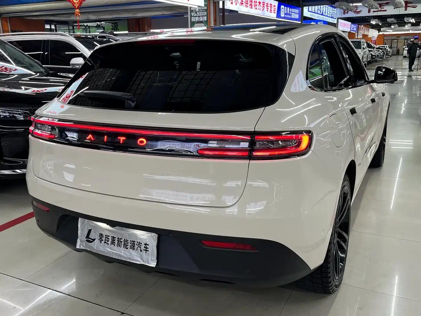 Wenjie M5 2024 Range Extended Max RS 4WD High-End Intelligent Driving Edition — миниатюра 6