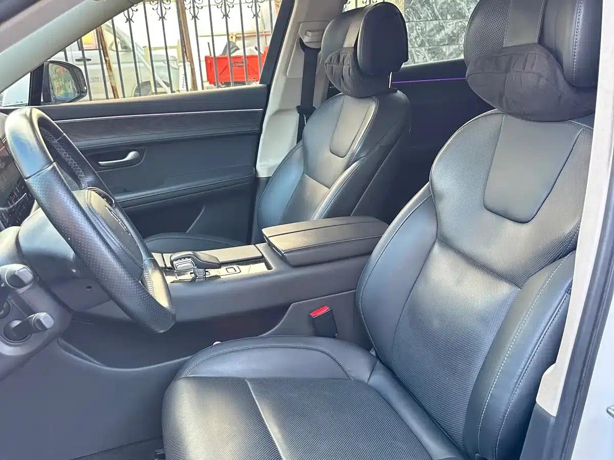 Wenjie M5 2022 Extended Range 4WD Flagship Edition — миниатюра 11