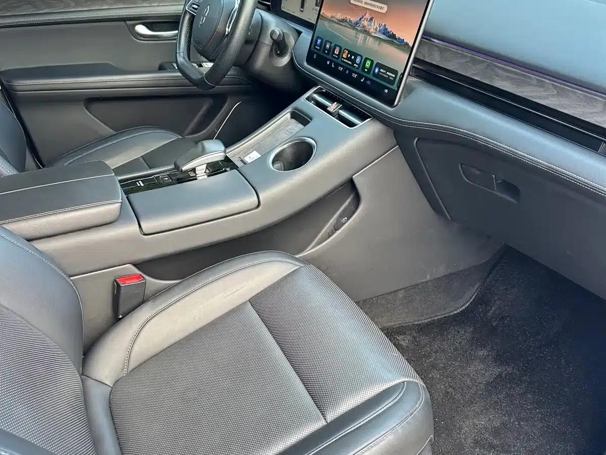 Wenjie M5 2022 Extended Range 4WD Flagship Edition — миниатюра 8