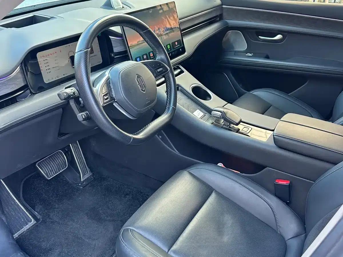 Wenjie M5 2022 Extended Range 4WD Flagship Edition — миниатюра 10