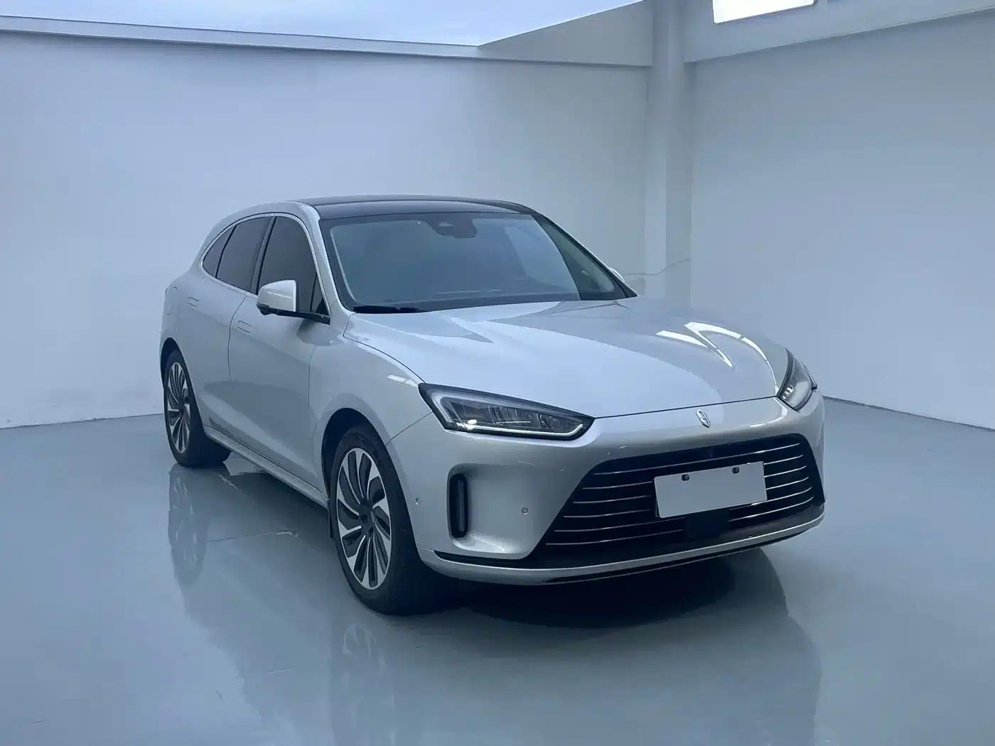 Wenjie M5 2022 Extended Range Rear-Wheel Drive Standard Edition — миниатюра 1