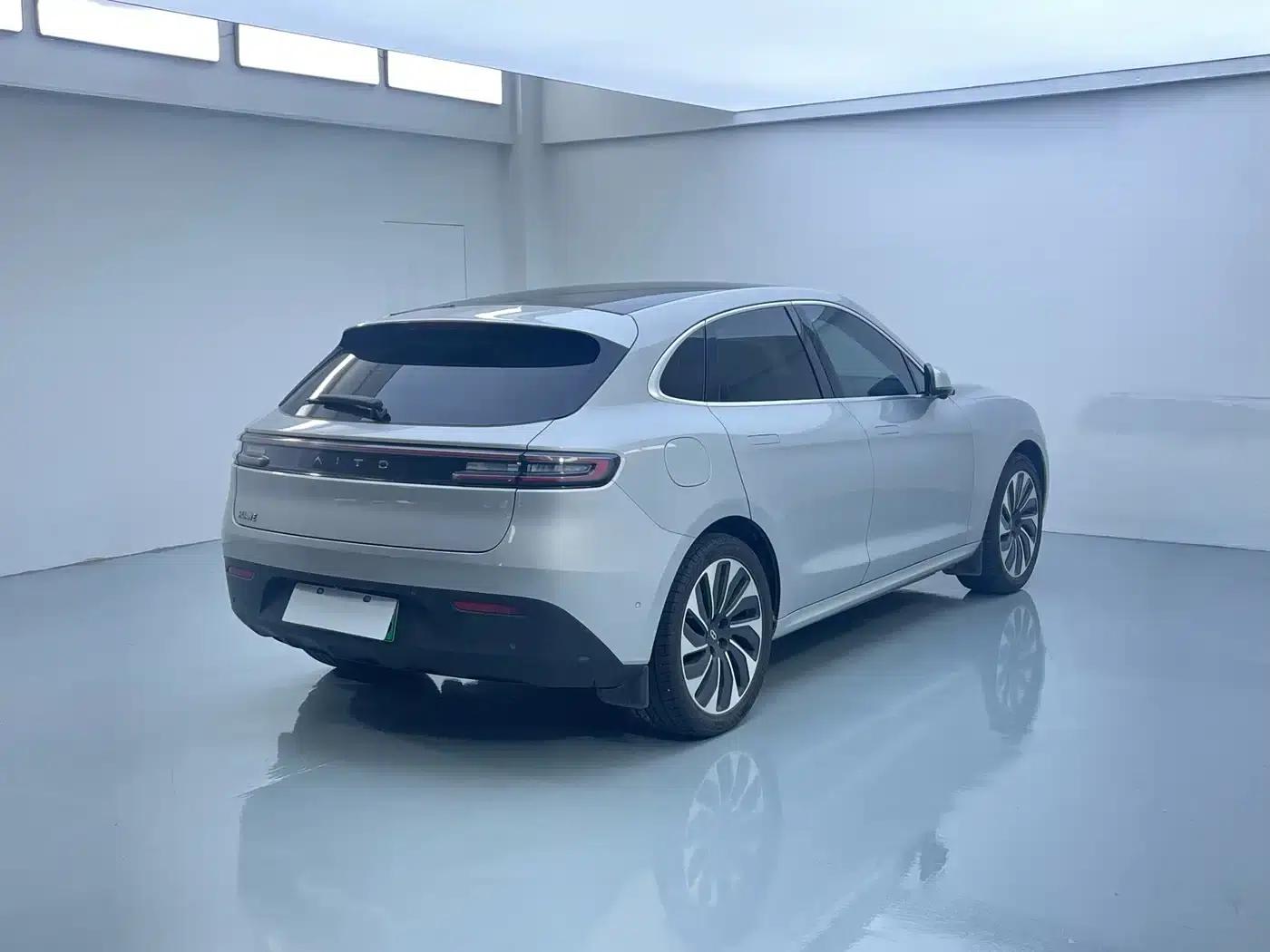 Wenjie M5 2022 Extended Range Rear-Wheel Drive Standard Edition — миниатюра 15