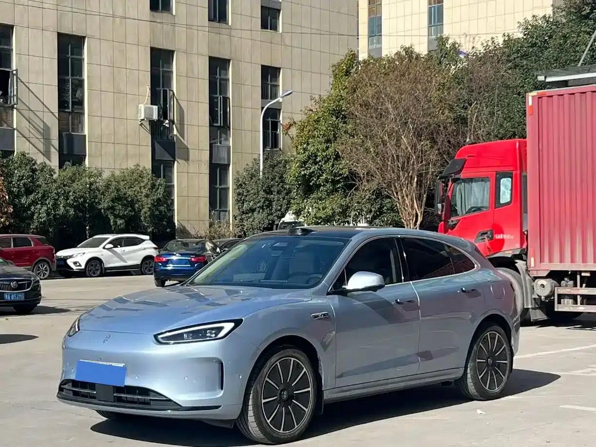 Wenjie M5 2023 Pure Electric Rear-Wheel Drive Standard Edition — миниатюра 1