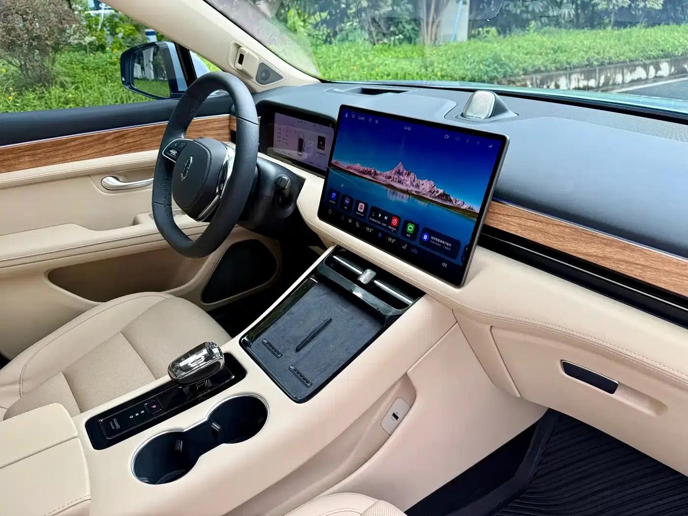 Wenjie M5 2022 Extended Range 4WD Flagship Edition — миниатюра 18