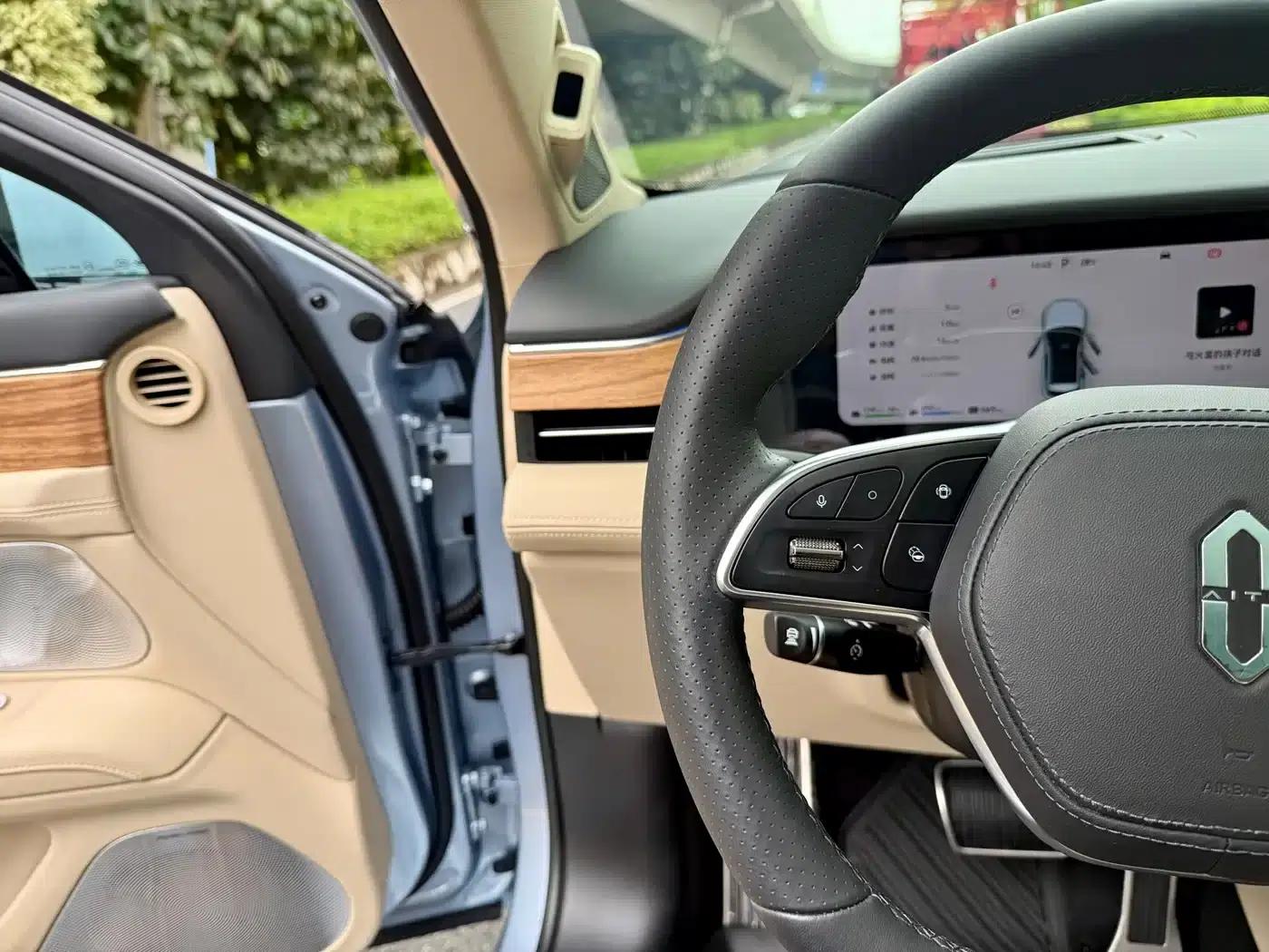 Wenjie M5 2022 Extended Range 4WD Flagship Edition — миниатюра 24