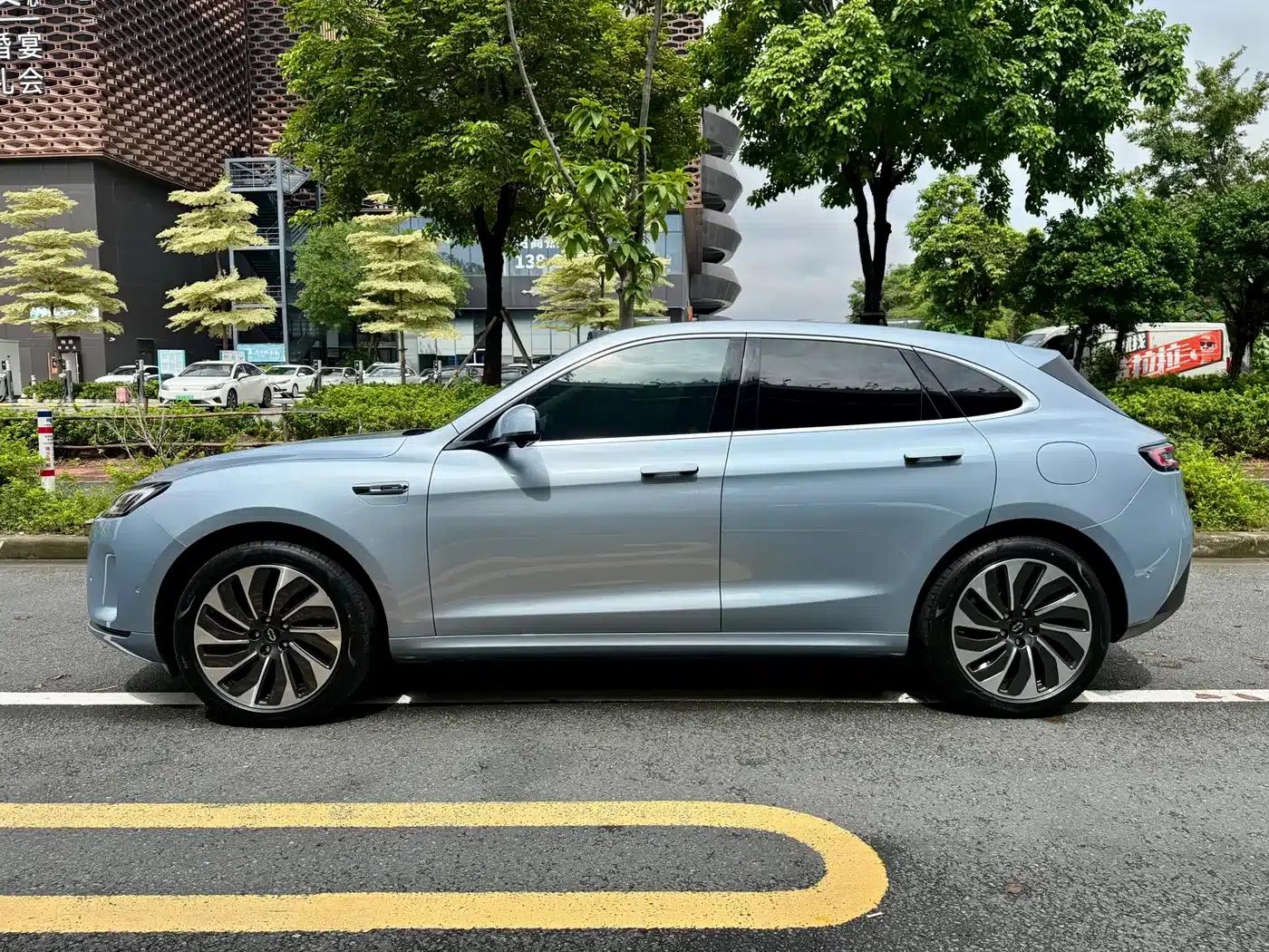 Wenjie M5 2022 Extended Range 4WD Flagship Edition — миниатюра 38