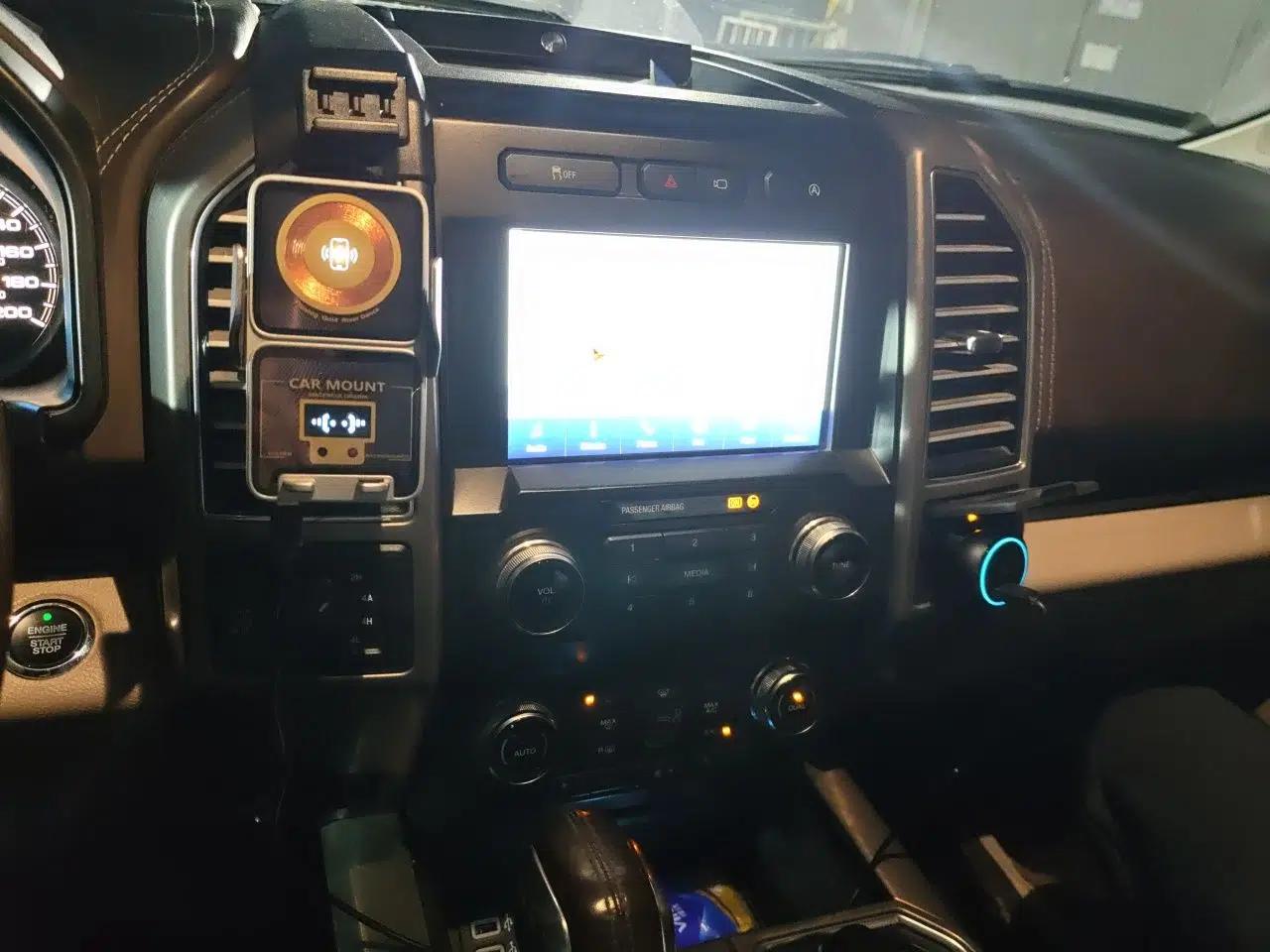Ford F-150 Raptor 2019 3.5T LTD — миниатюра 13
