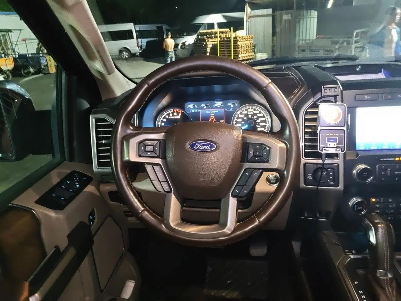 Ford F-150 Raptor 2019 3.5T LTD — миниатюра 10