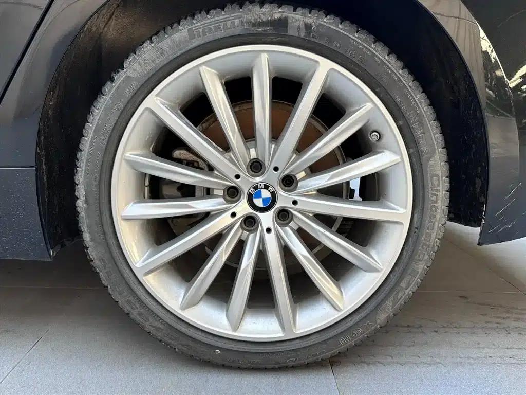 BMW 5 Series 2023 530Li Luxury Package — миниатюра 18