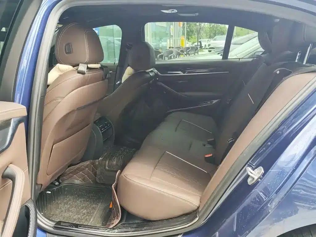 2021 BMW 5 Series Facelift 525Li M Sport Package — миниатюра 6