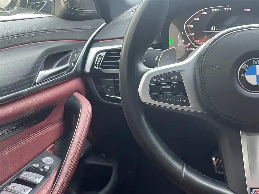 2022 BMW 5 Series Facelift 530Li Luxury M Sport Package — миниатюра 14