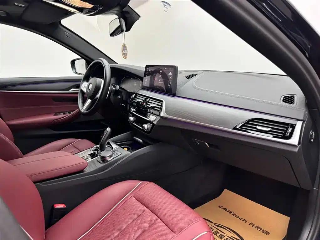 2023 BMW 5 Series 530Li Leading Edition M Sport Package — миниатюра 11