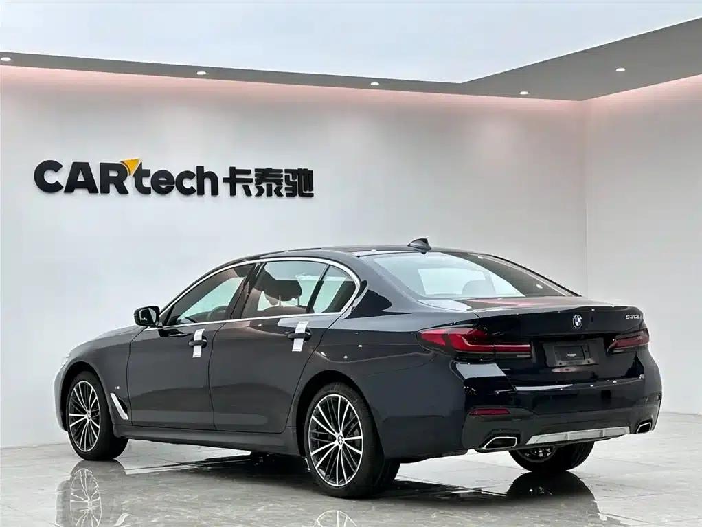 2023 BMW 5 Series 530Li Leading Edition M Sport Package — миниатюра 3