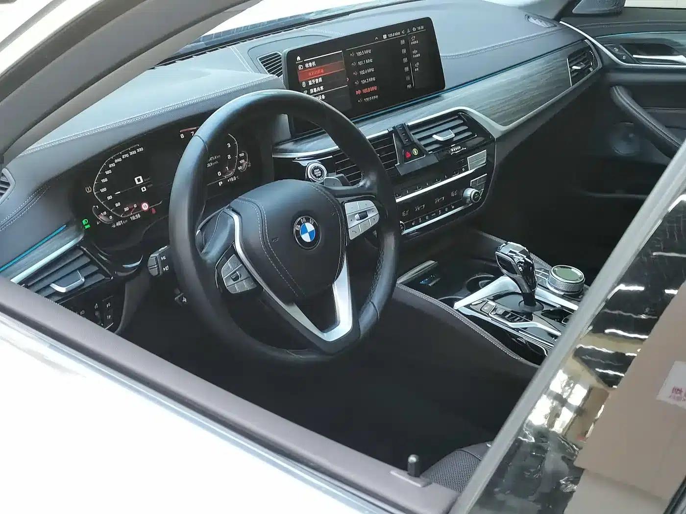 2021 BMW 5 Series 530Li xDrive Luxury Package — миниатюра 14