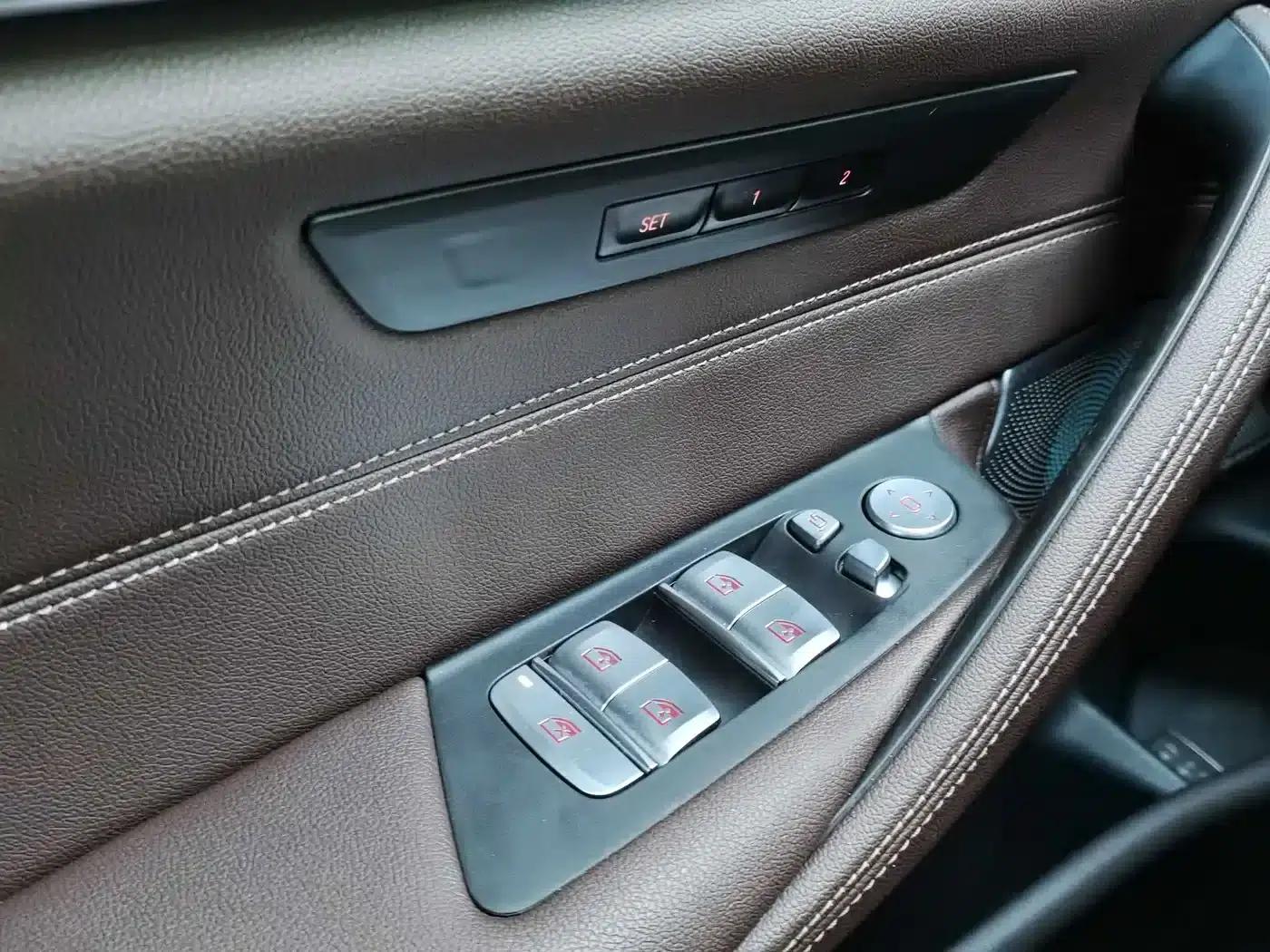 2021 BMW 5 Series 530Li xDrive Luxury Package — миниатюра 20