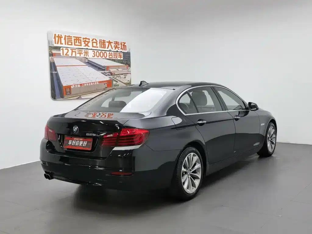 BMW 5 Series 2017 525Li Leading Edition — миниатюра 2