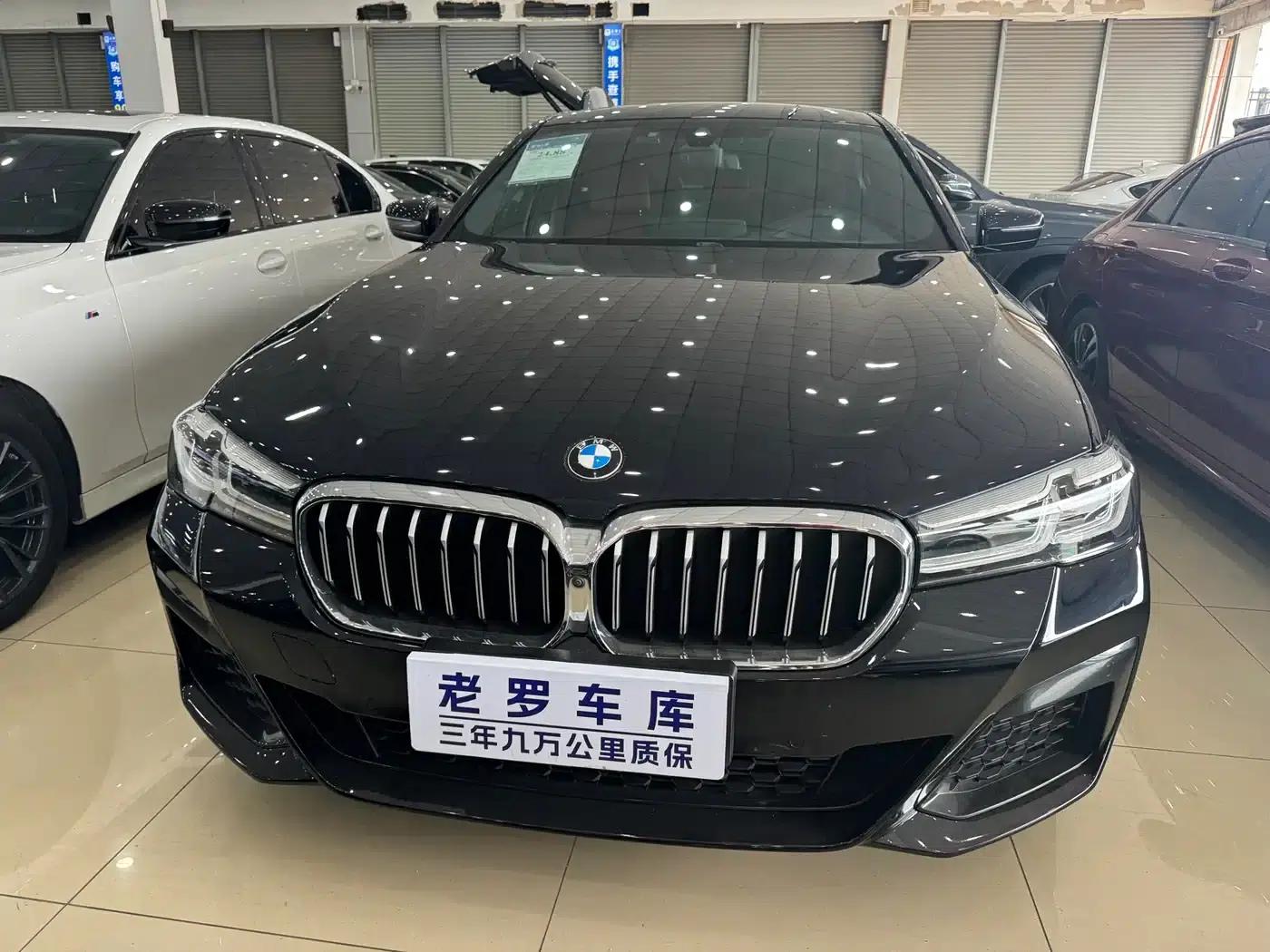 BMW 5 Series 2022 Facelift II 530Li Luxury M Sport Package — миниатюра 1