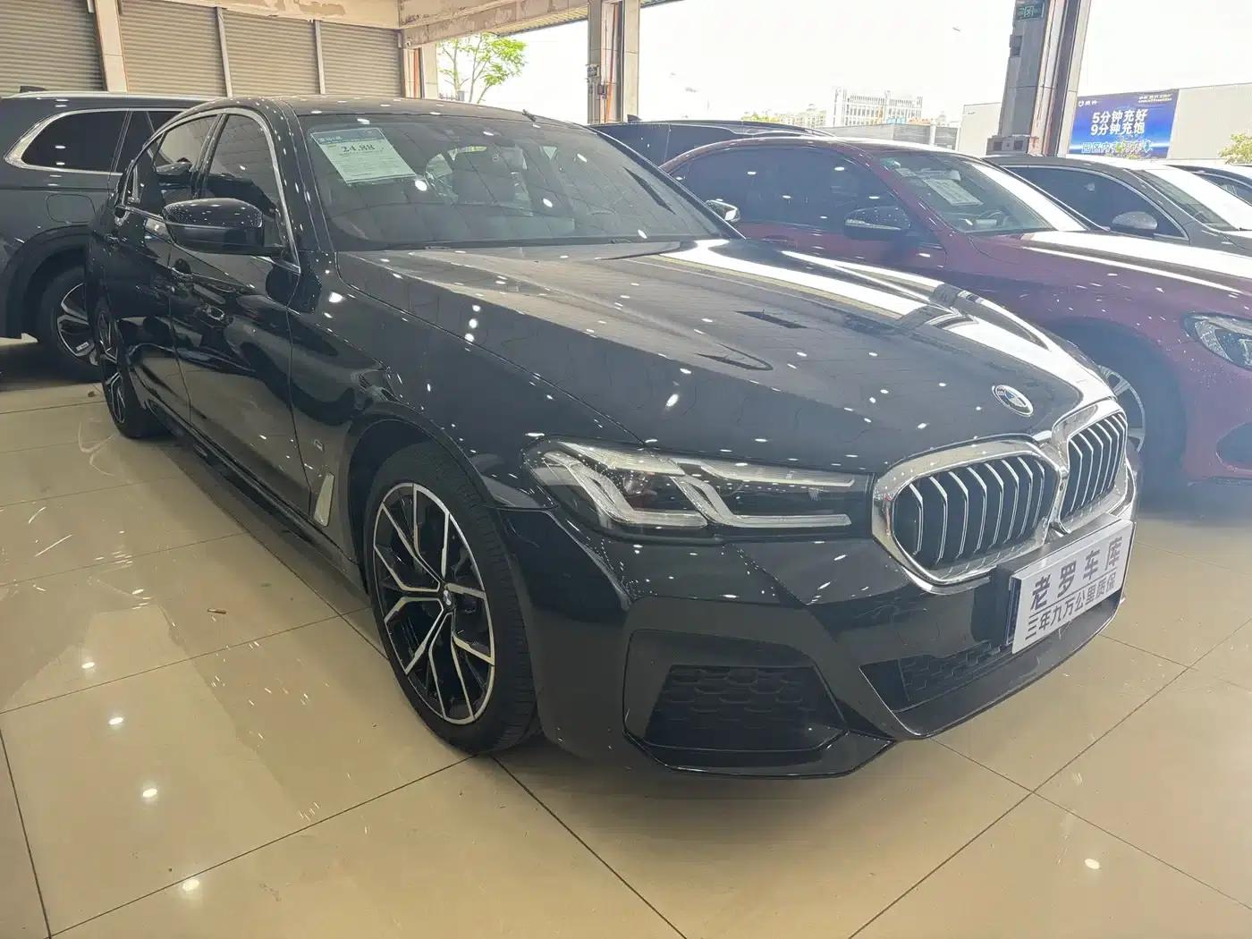 BMW 5 Series 2022 Facelift II 530Li Luxury M Sport Package — миниатюра 3
