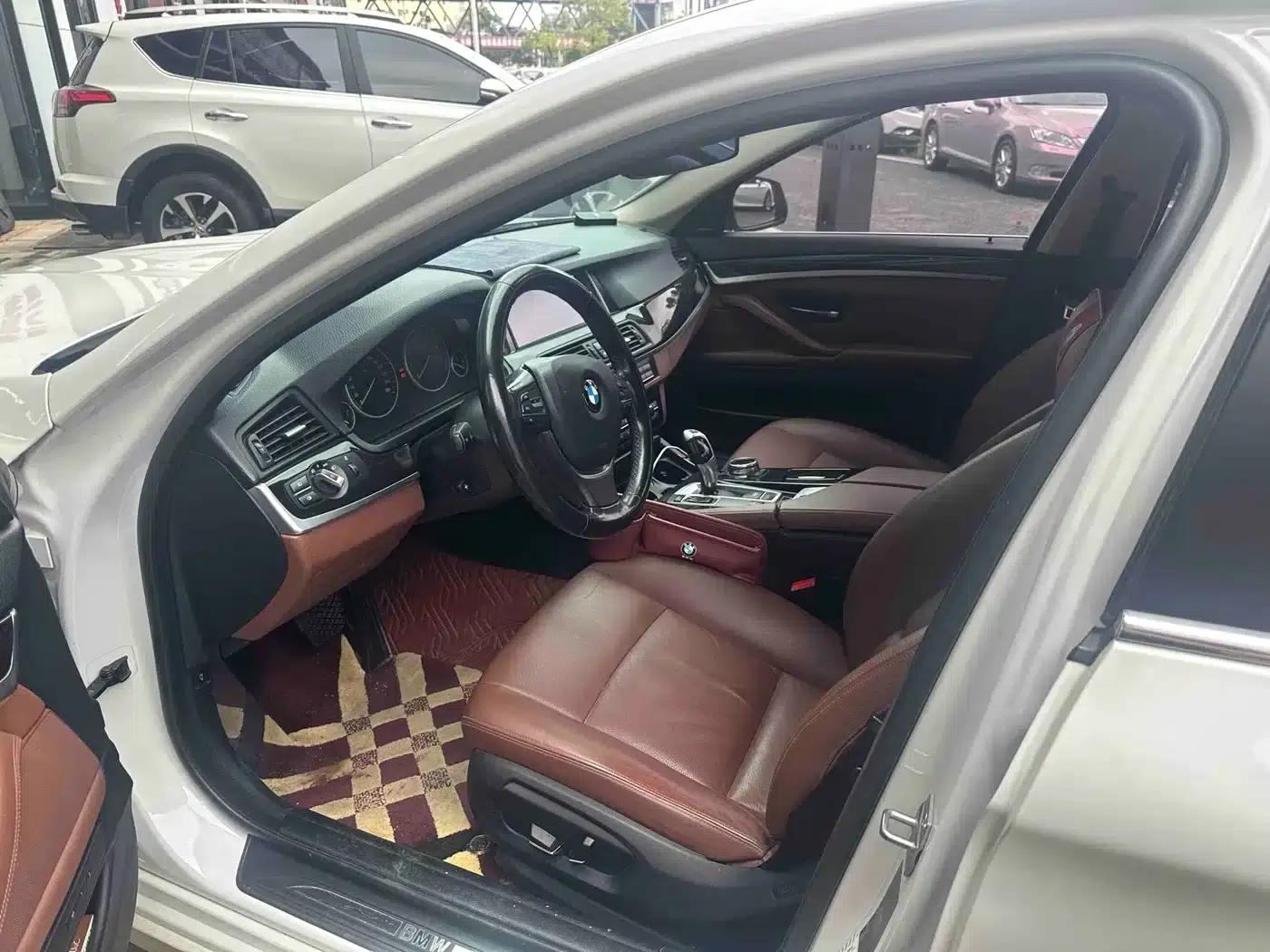 BMW 5 Series 2017 525Li Leading Edition — миниатюра 5