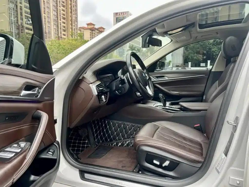 BMW 5 Series 2020 530Li Leading Luxury Package — миниатюра 4