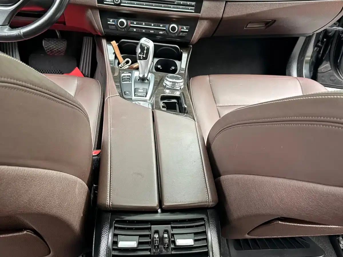 2017 BMW 5 Series 525Li Luxury Design Package — миниатюра 16