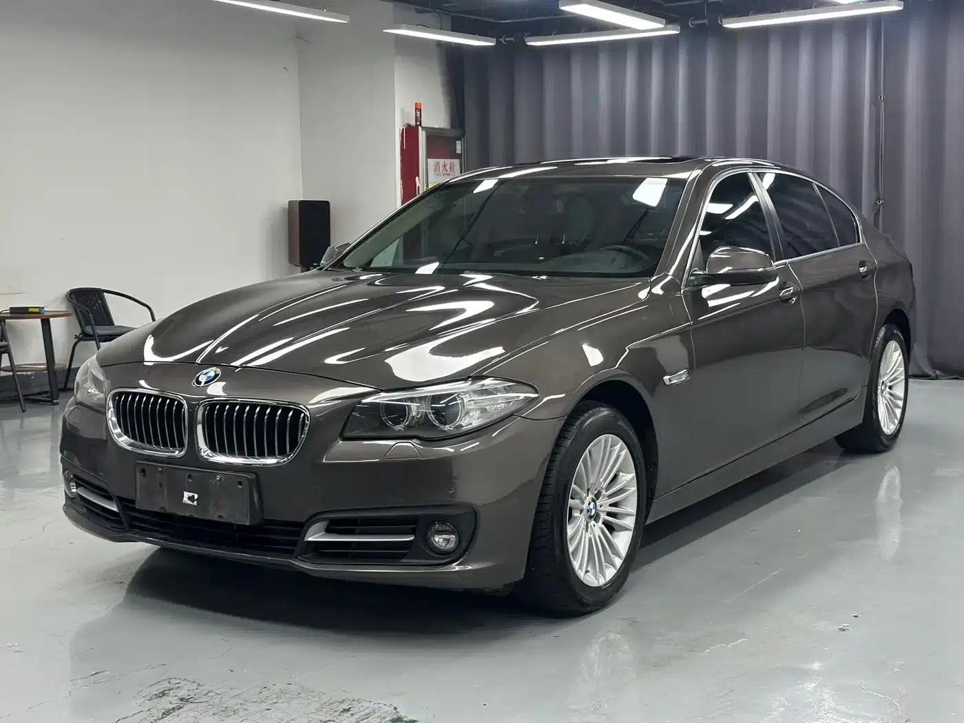 2014 BMW 5 Series 525Li Leading Edition — миниатюра 1