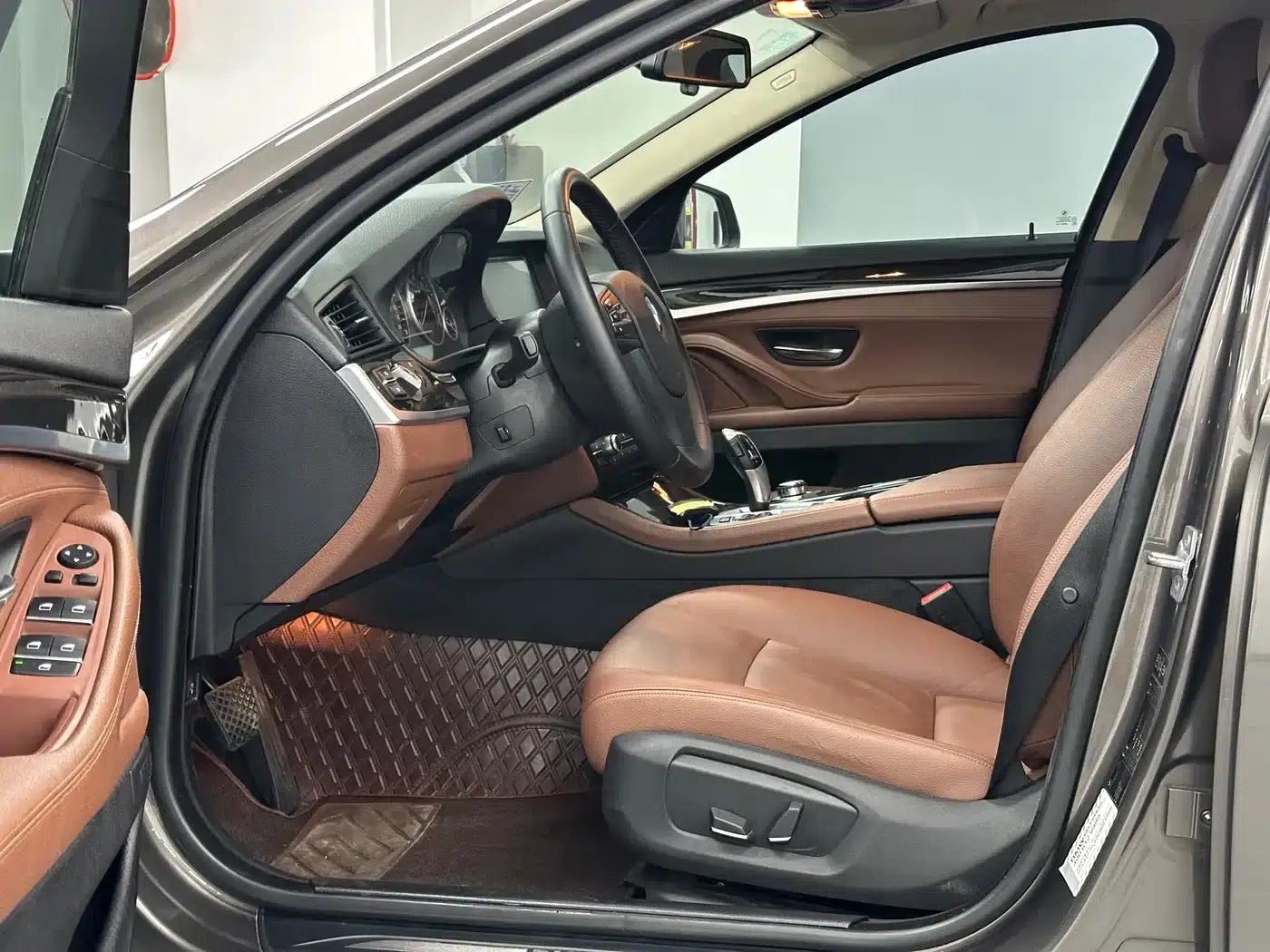 2014 BMW 5 Series 525Li Leading Edition — миниатюра 6