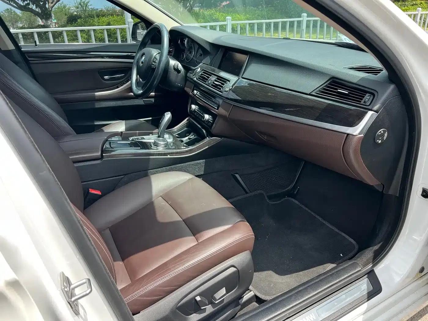 2014 BMW 5 Series 525Li Luxury Design Package — миниатюра 12