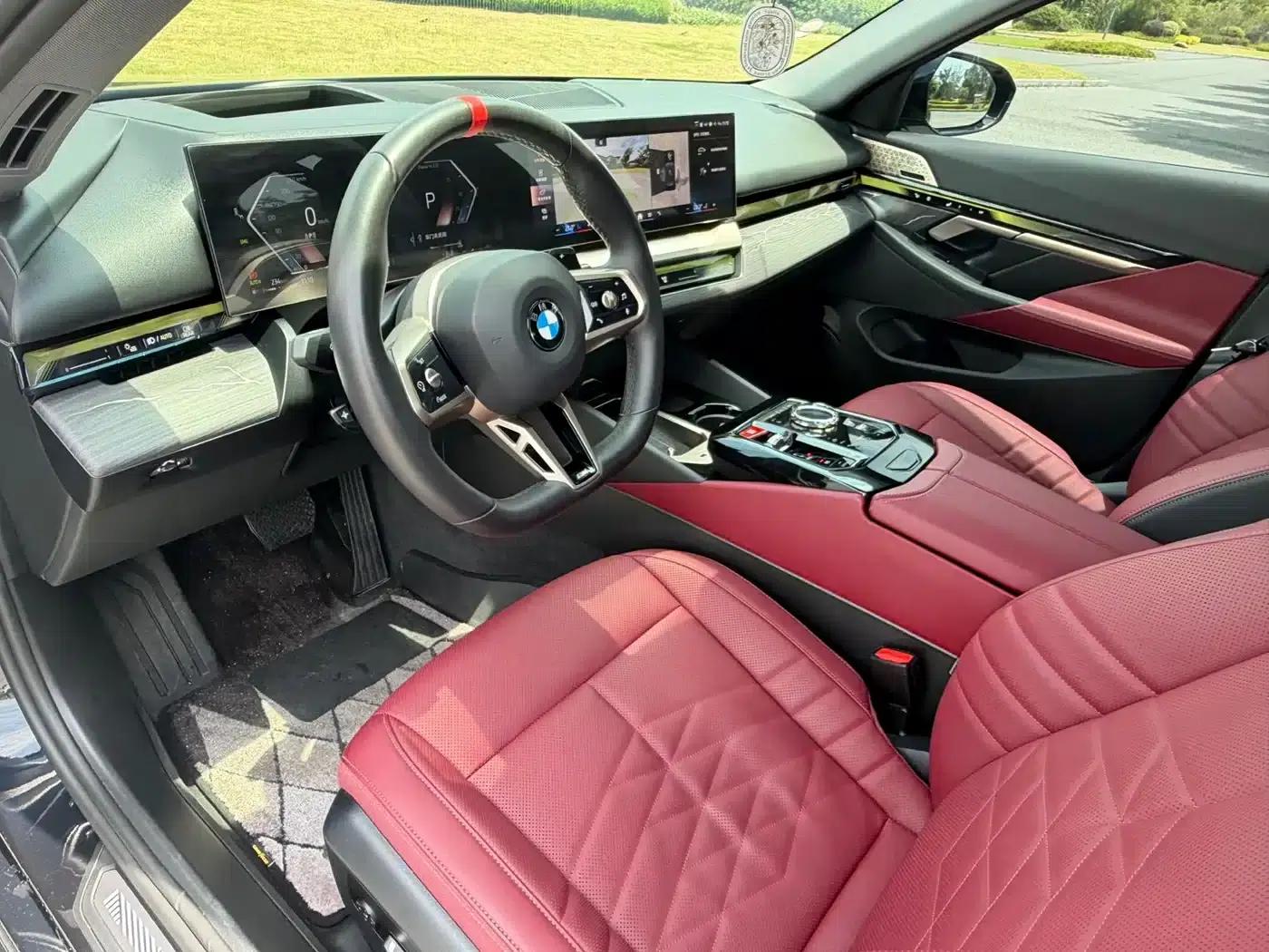 2024 BMW 5 Series 530Li Luxury M Sport Package — миниатюра 7