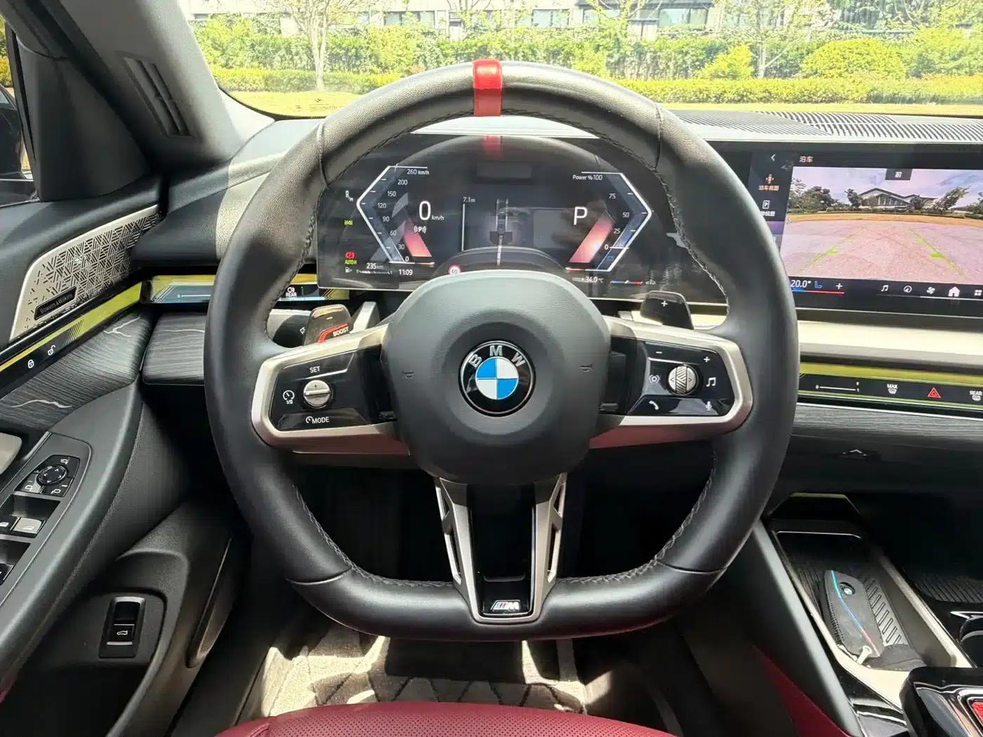2024 BMW 5 Series 530Li Luxury M Sport Package — миниатюра 10