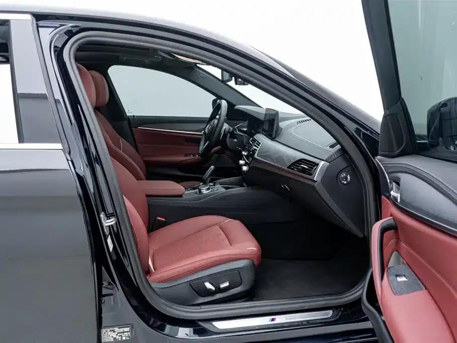 BMW 5 Series 2022 Facelift II 530Li Leading Model M Sport Package — миниатюра 17